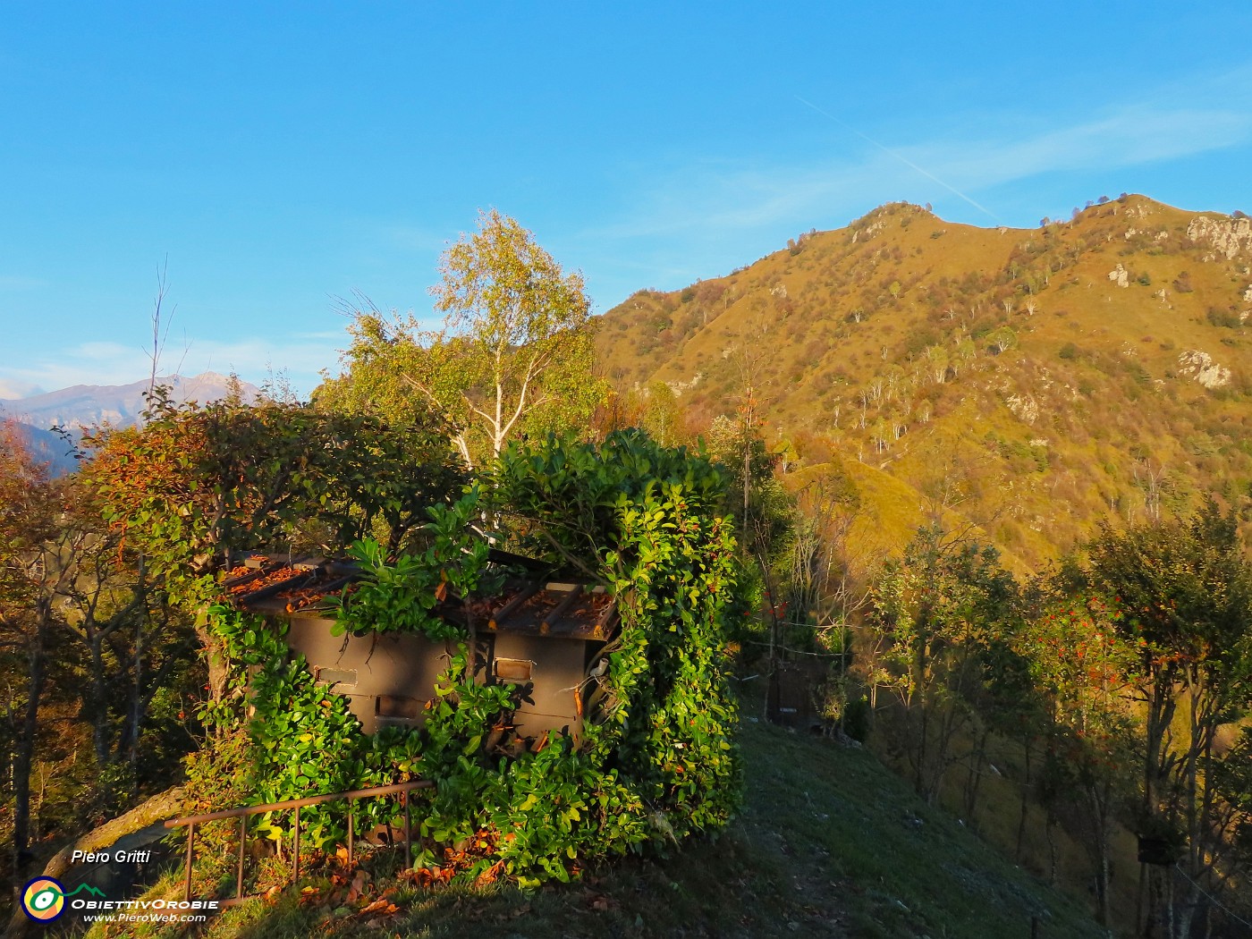 51 Il Monte Gioco baciato dal sole.JPG